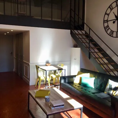 Les Du Cours & Apartamento Aix-en-Provence