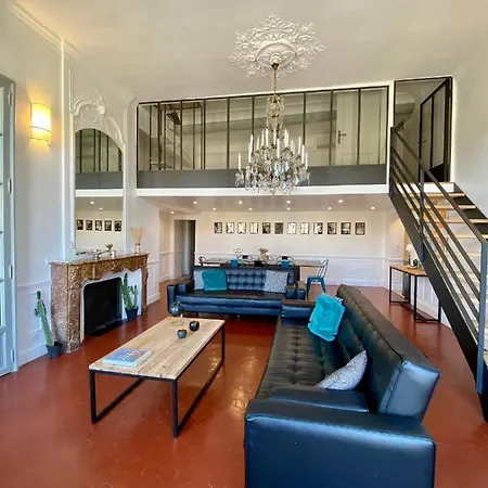 Les Du Cours & Spa Apartment *